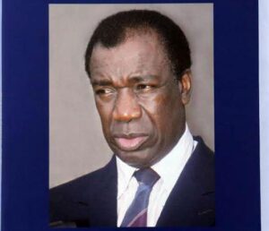 circula-nuevo-libro-de-geron-sobre-la-vida-de-pena-gomez