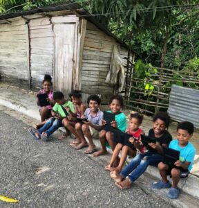 Tables-Loma-de-Cabrera-696x724-2