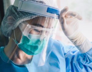 featured-ppe-shield-gloves-gown-mask-goggles-medical-doctor-covid-coronavirus