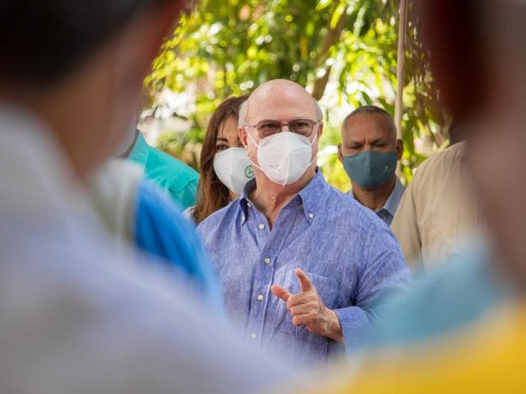 senado-aprueba-resolucion-reconoce-a-hipolito-mejia-por-sus-aportes-a-la-agropecuaria