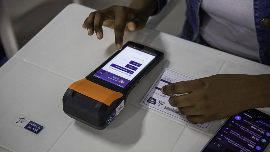 22101_1636117769_large