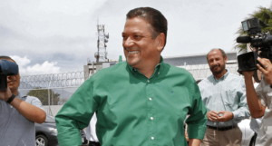 El-excandidato-presidencial-costarricense-Johnny-Araya