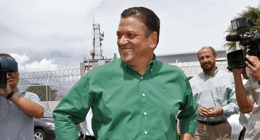 El-excandidato-presidencial-costarricense-Johnny-Araya
