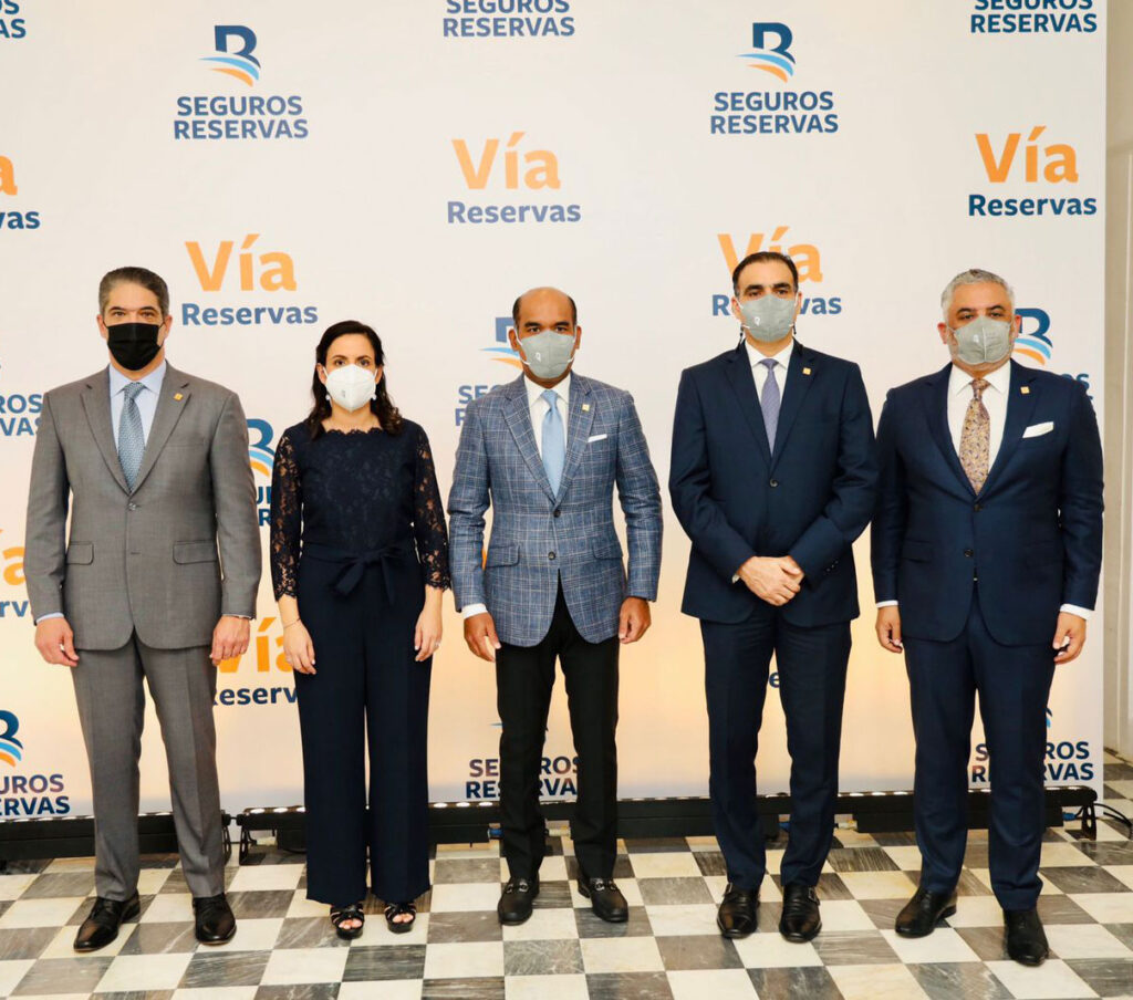 PRINCIPAL-1-Hector-Hernandez-Linda-Sanchez-Victor-Rojas-Carlos-Alma-y-Luis-Mejia