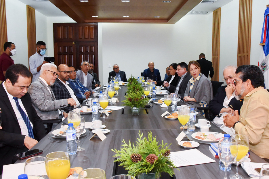 Encuentro con la prensa 2