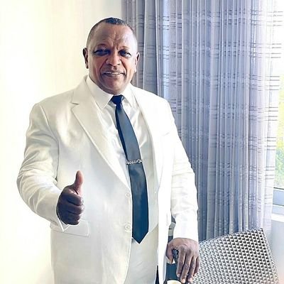 f8657593-7eodavm2_400x400-61ae73795bd5e