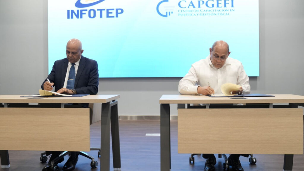 INFOTEP-y-CAPGEFI-capacitaran-a-colaboradores-en-politica-y-gestion-fiscal