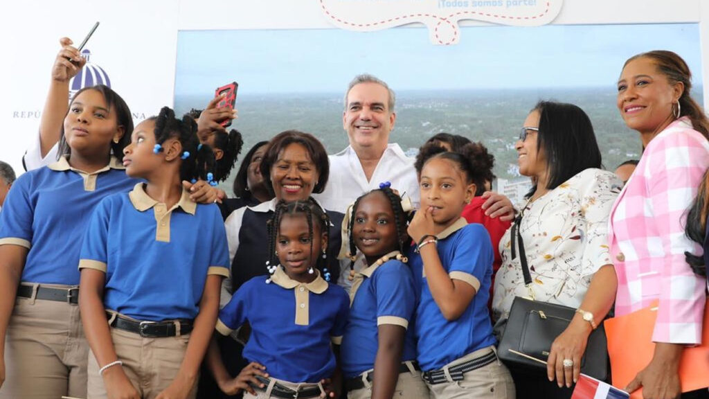 6FA3DF9D-927C-4183-8471-49B7633E6720