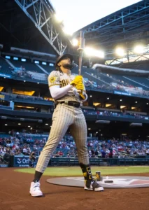 25mlb-tatis-top-blgq-superJumbo