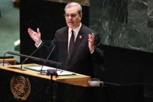 cnne-1455397-abinader-canal-haiti-republica-dominicana