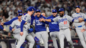 15491021_world-series-win
