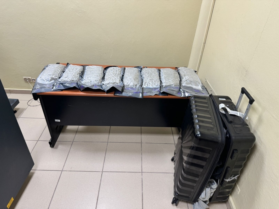 40986512f9144515d5360eda27937dfb_XL