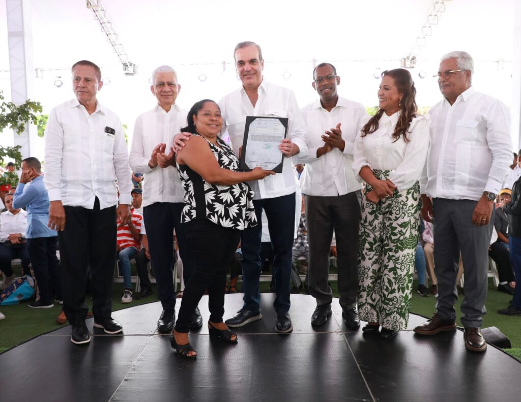 e3d57071-5a44-470f-8d57-9abd46a5ee27