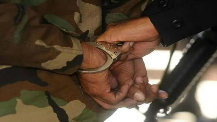 prision-preventiva-para-militares-acusados-de-recibir-soborno--focus-0-0-896-504