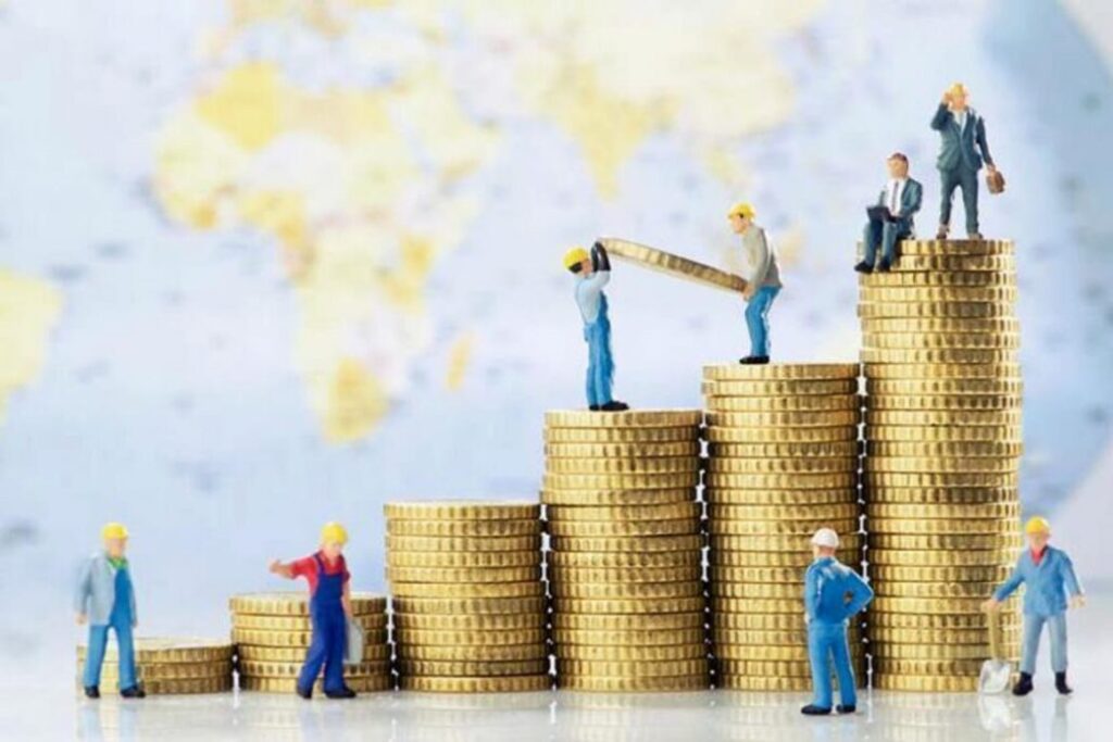 trabajas-en-una-micro-mediana-o-gran-empresa-aqui-te-decimos-como-te-beneficia-subida-del-salario-minimo-1170x780-1