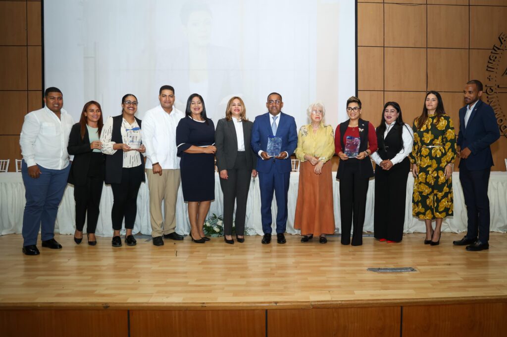 e72e03c4-35f3-412a-b8ab-9d397ccbfb16