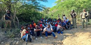 Post-de-Instagram-Feliz-Cumpleanos-Sencillo-Minimalista-Azul-1000-x-500-px-2025-01-30T114747.345