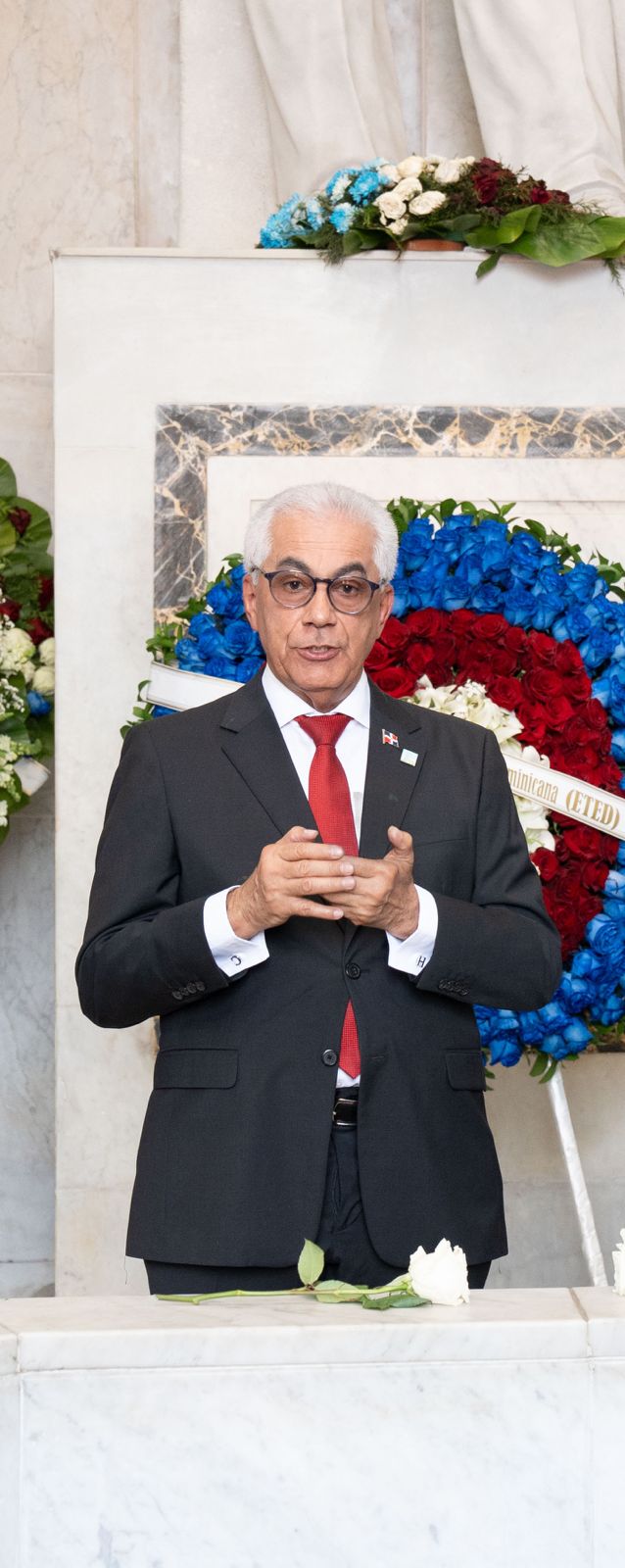 cb425359-8ddf-4650-8750-05f1e187f4ed