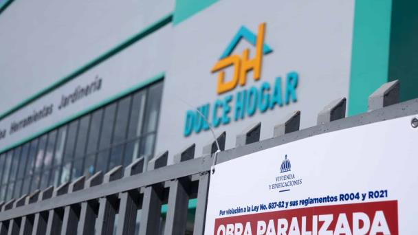 ministerio-clausura-negocios-chinos-en-santo-domingo-cf2e5004-focus-0-0-608-342