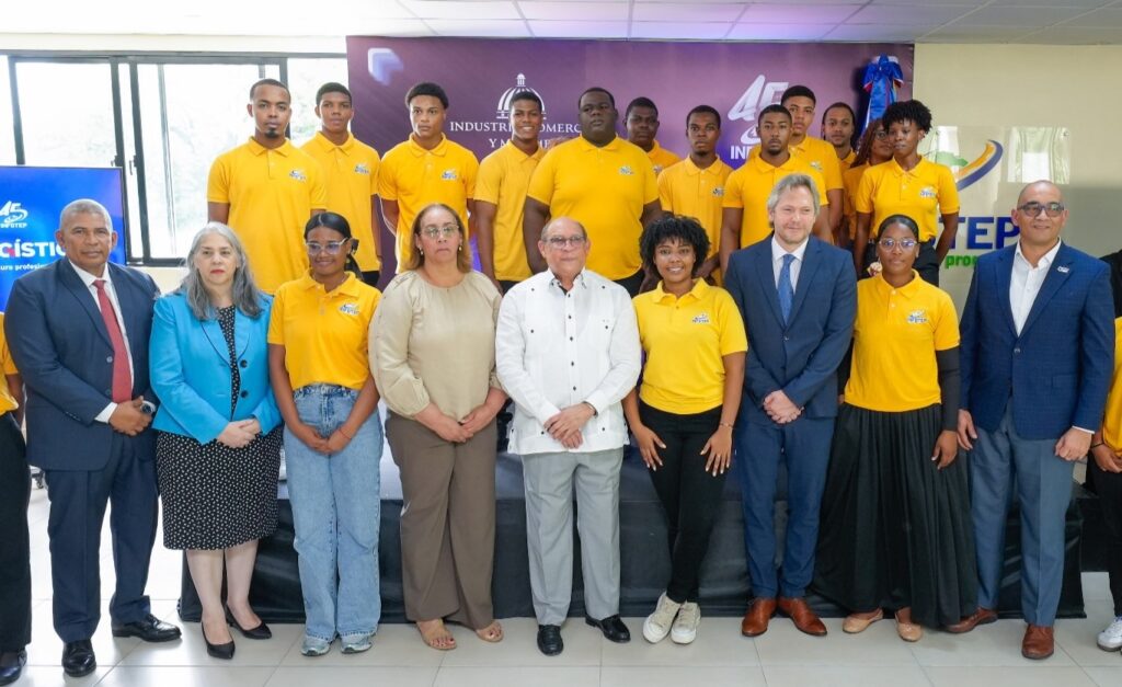 INFOTEP y MICM lanzan programa “Acceso Logístico” para formar jóvenes en Transporte y Logística