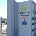 DGII revierte acuerdo con gremios y confirma cobro de tasa de residuos sólidos