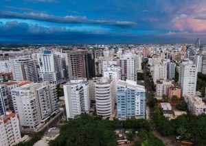 Santo-Domingo-City-skyline-Dominican-Republic-landscape-Santo-Domingo-hub-financiero-750x536-1