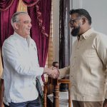 Presidente Abinader llega a Casa de Gobierno en Guyana; sostendrá reunión bilateral con su homólogo Mohamed Irfaan Alí