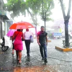 Débil vaguada provocará chubascos, tronadas y ráfagas de viento en varias provincias del país