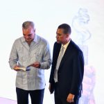 Guido Gómez Mazara presentó su libro “Para que no se repita”
