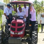 Ministro David Collado entrega 42 equipos a ayuntamientos con vocación turística para recolección de desechos