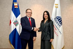 Ministro-Seguridad-Publica-Costa-Rica-y-ministra-Faride-Raful