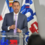 Indotel llama a universidades a liderar transformación digital y cerrar brecha social
