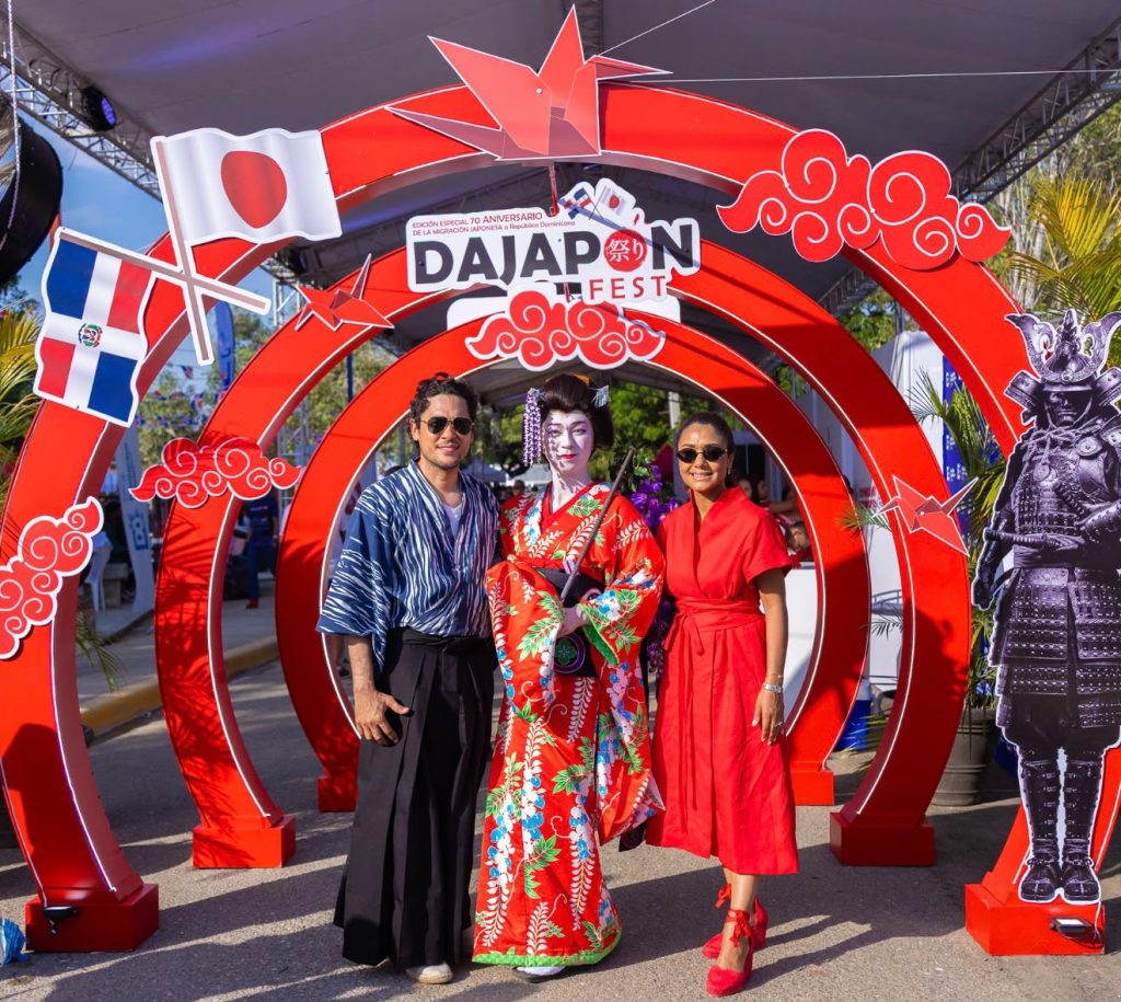 Omar Mukai, Geisha, Kathia Sarit